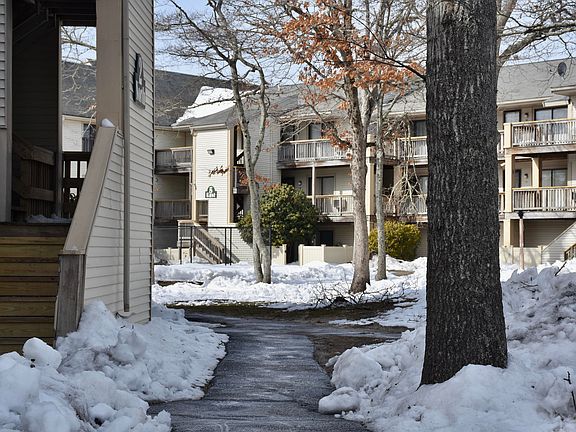 4th image of 800 Bearses Way APT 2ED