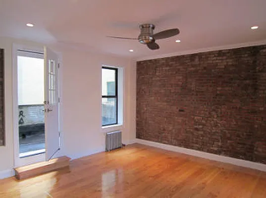 Rented by Centennial Properties NY | media 29