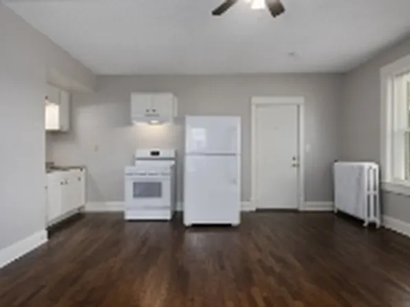 204 E Franklin St, Liberty, MO