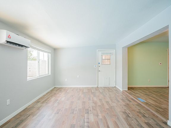 2nd image of 2039 W Corrine Dr