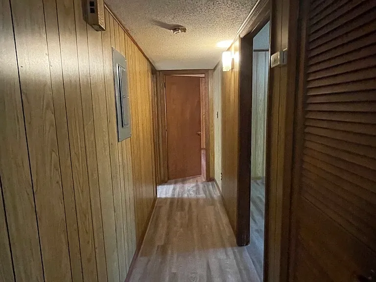720 E Park Ave #4 — Photo 3