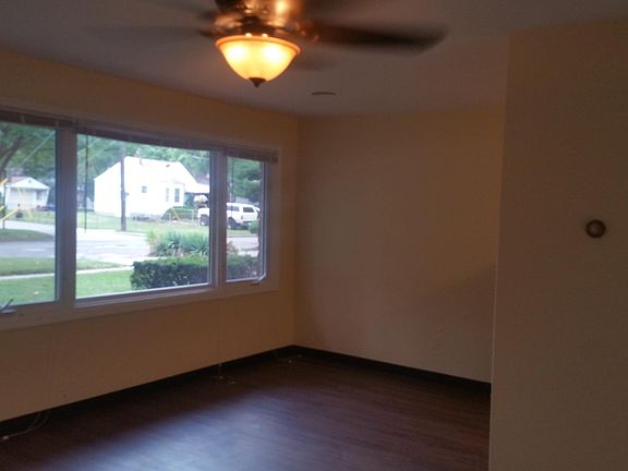 4th image of 739 S Blair Ave