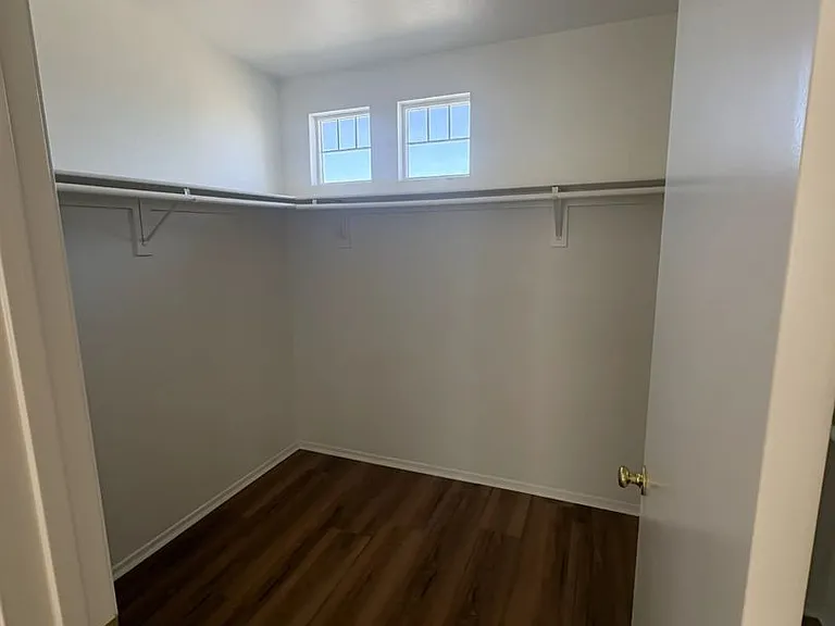 13185 Andrea Dr — Photo 17