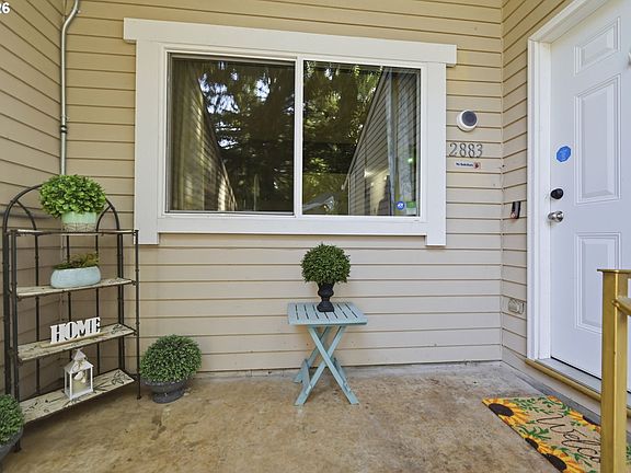 3rd image of 2883 Timberline Dr