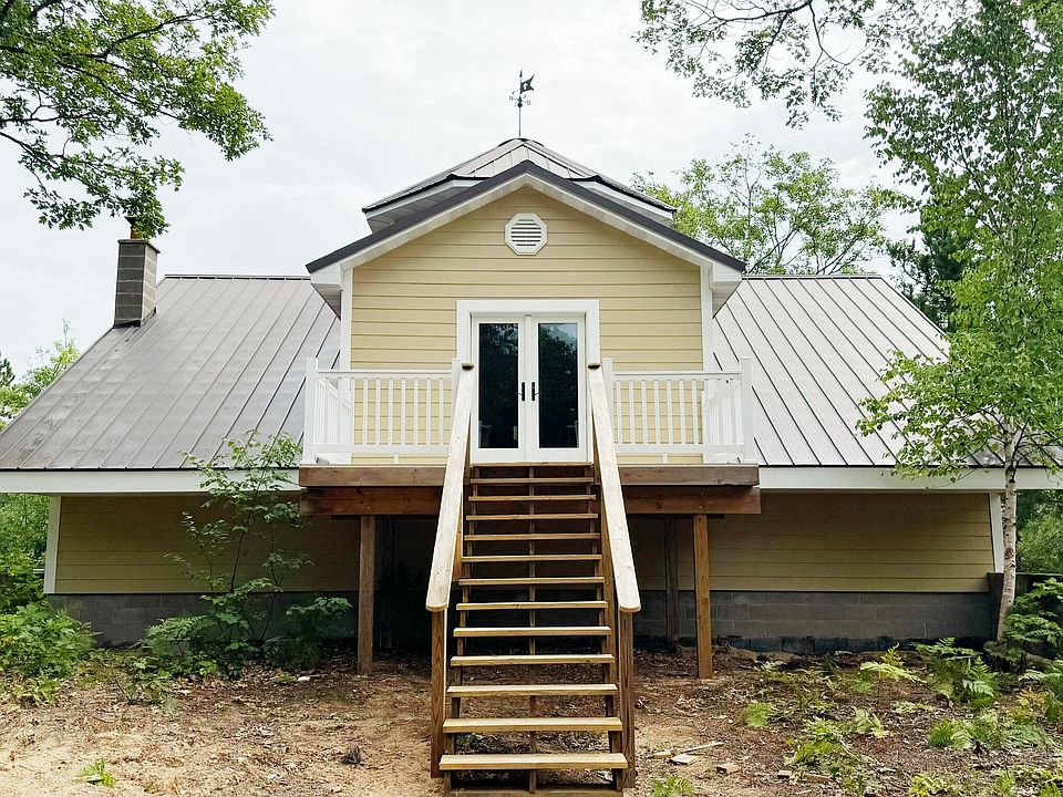1st image of 19469 W Milligan Rd #28
