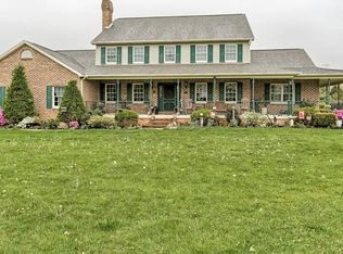 155 S Locust Point Rd, Mechanicsburg, PA 17055