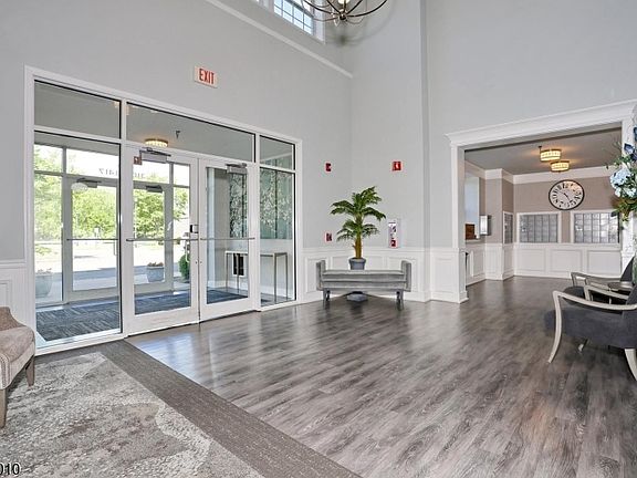 4th image of 3118 Warrens Way