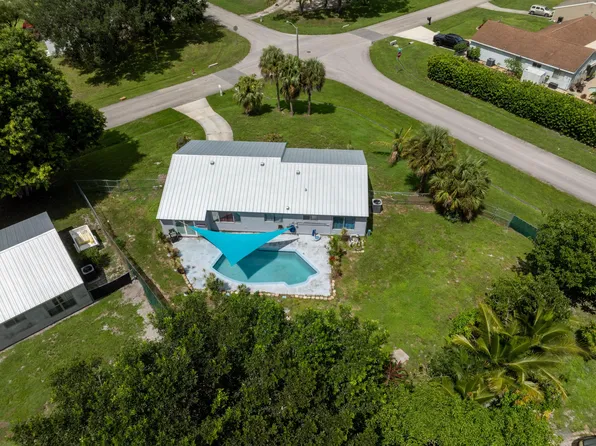 337 SW Cherryhill Road, Port St. Lucie, FL 34953