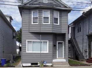 595 Fellows Ave, Hanover Township, PA 18706