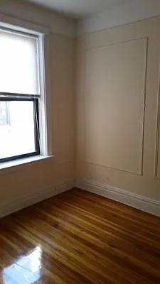 Rented by RES New York | media 14