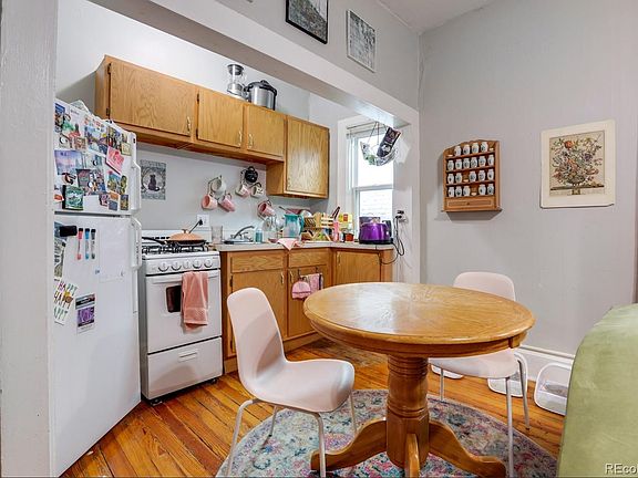 5th image of 2105 E 16th Avenue