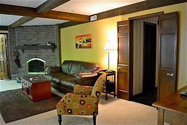 4th image of 11533 Twin Mills Ln