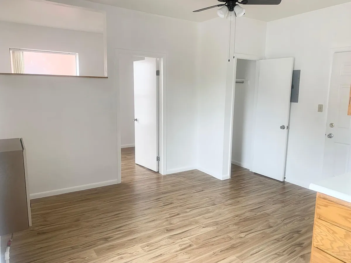 Unit 15-Living Area - 454 S 500 E #15