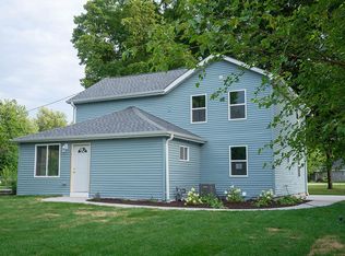 2323 Orchard Dr, Delavan, WI 53115