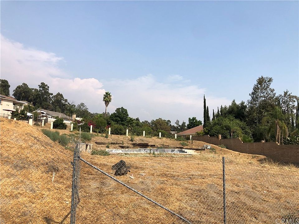 1st image of 4115 Mountain Ave