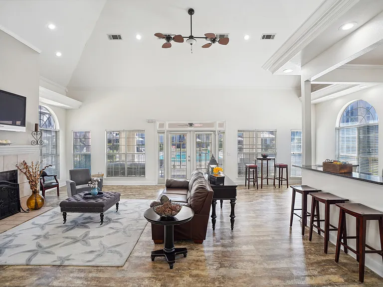 Palm Club Apartment Homes — Photo 6