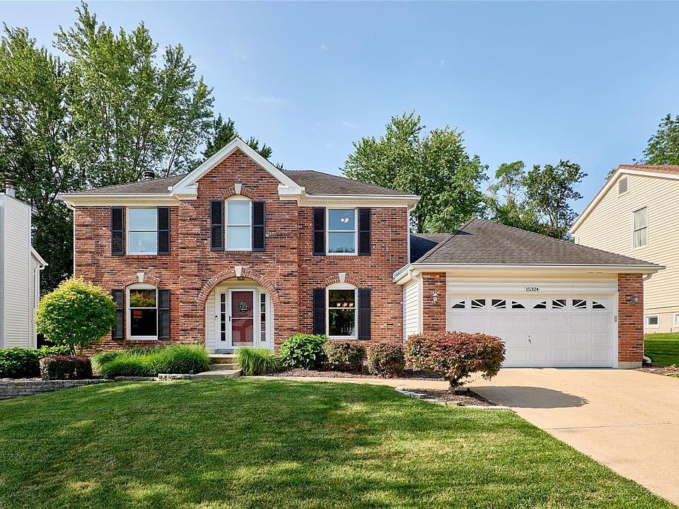 1st image of 15324 Coventry Woods Ct