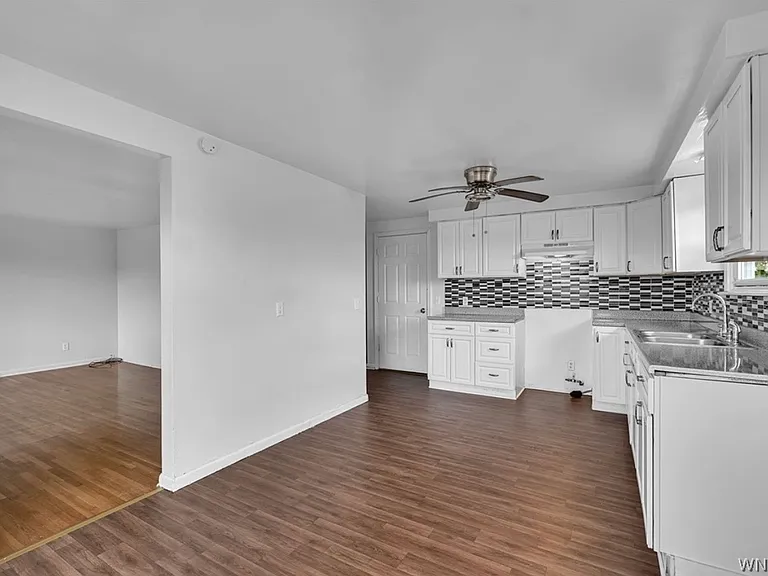 35 Crandon Blvd #2 — Photo 11