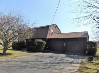 196 Sheep Pasture Rd, Southwick, MA 01077