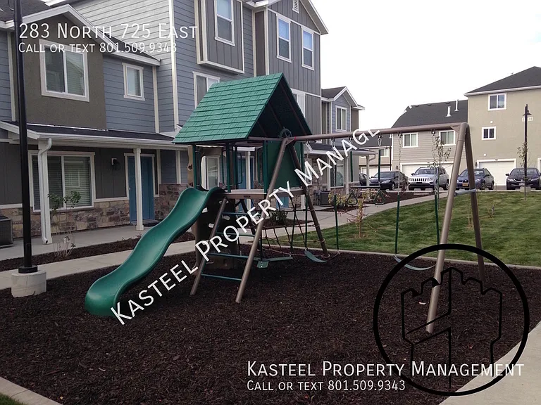 283 N 725 E — Photo 24