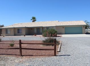 2201 E Dandelion St, Pahrump, NV 89048
