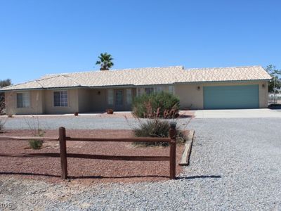 2201 E Dandelion St, Pahrump, NV, 89048