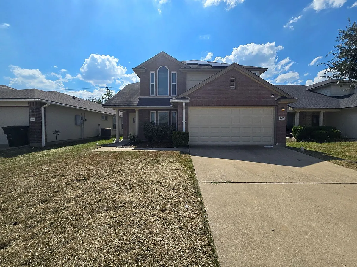 Building Photo - 5300 Donegal Bay Ct