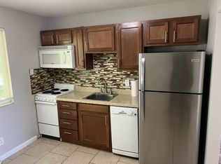 340 San Juan Dr APT D, Saint Charles, MO 63303