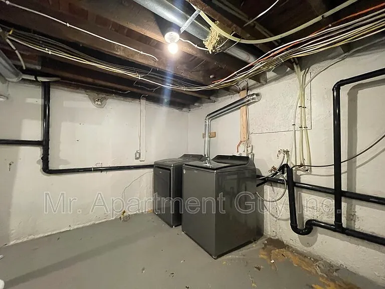29 Gruhn St #MAIN — Photo 8