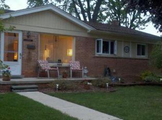 33659 Pierce St, Garden City, MI 48135