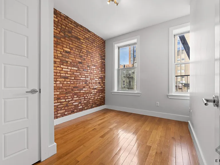 385 Himrod St #3A — Photo 11