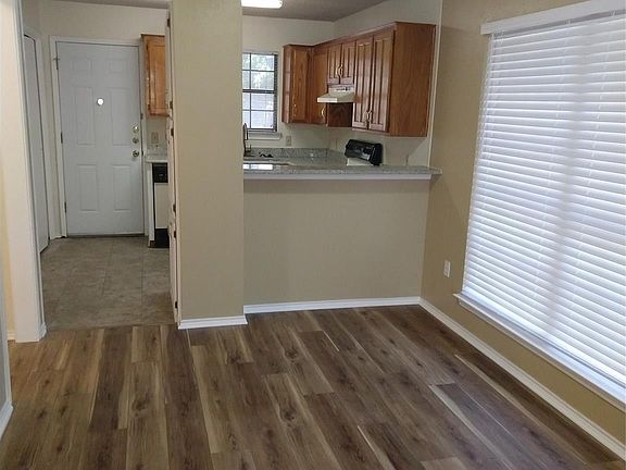 3rd image of 5200 Wild Horse Ct