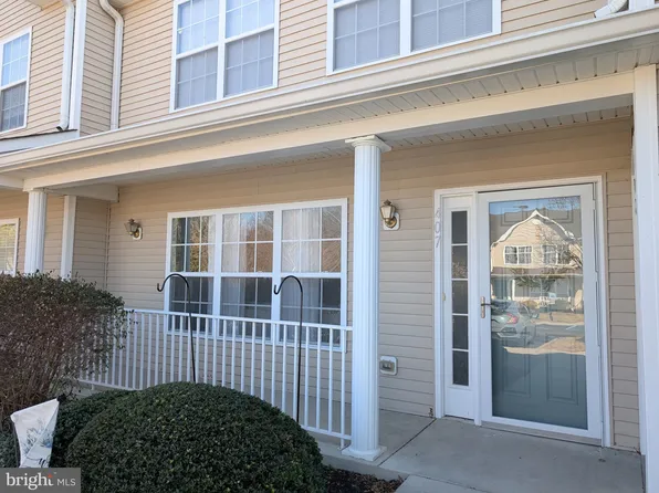 407 Redbud Ln, Mantua, NJ 08051