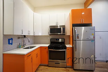 Rented by Rennit Inc.