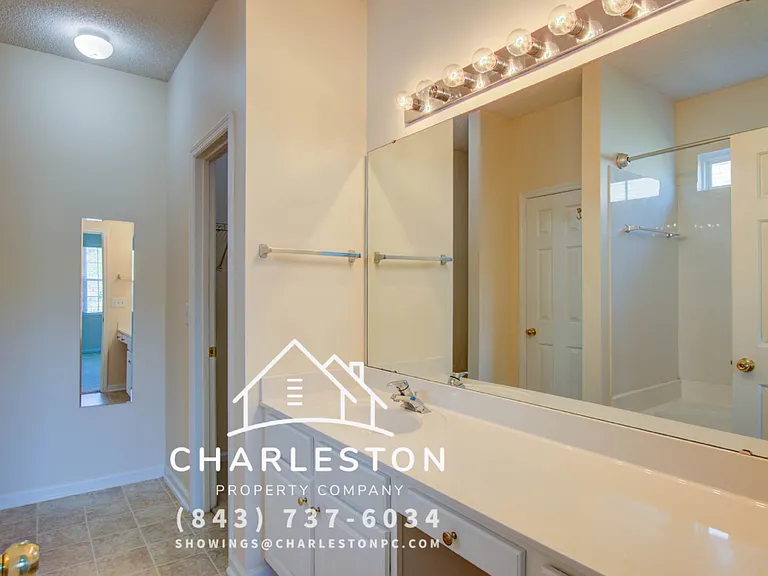 533 Tribeca Dr — Photo 15