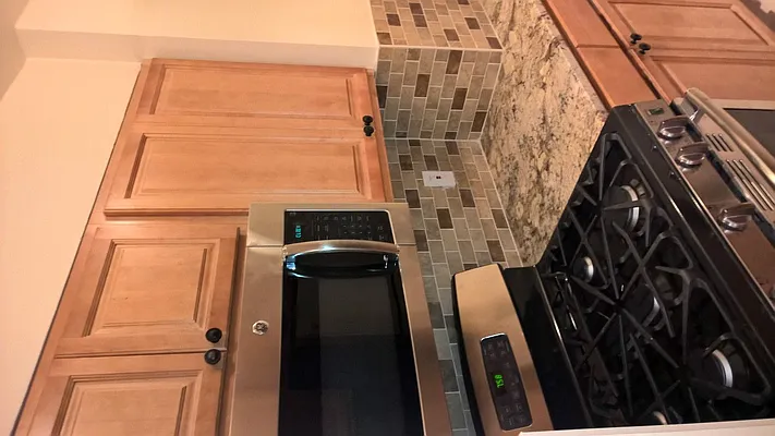 Rented by Keller Williams NYC | media 47