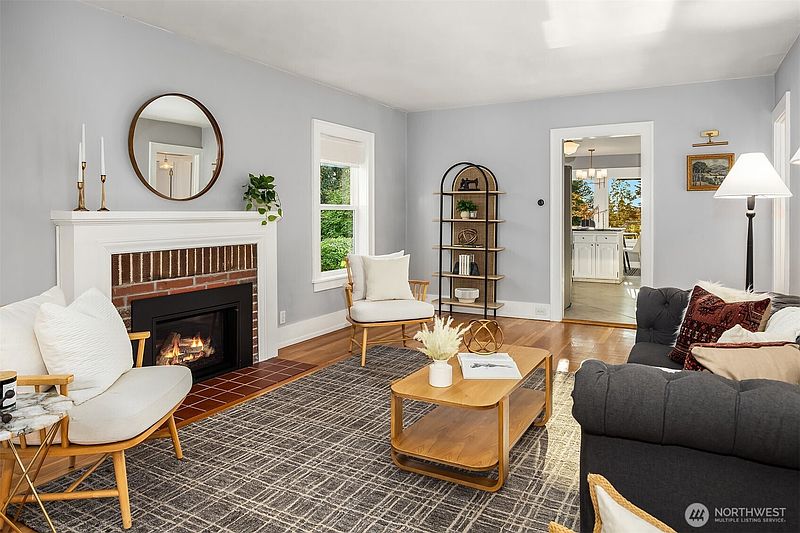 4th image of 7209 2nd Avenue NW