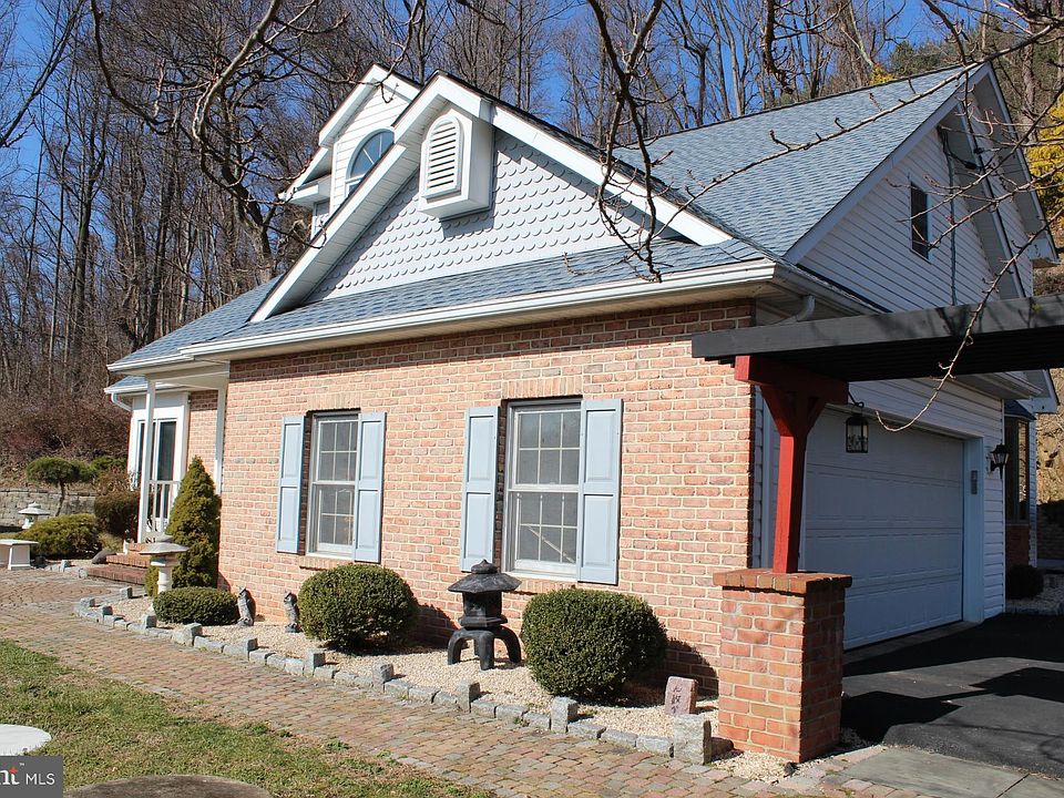 1225 Ironstone Dr, Boyertown, PA 19512 Zillow