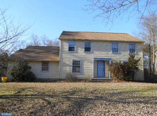 601 Chatham Rd, Somerdale, NJ 08083