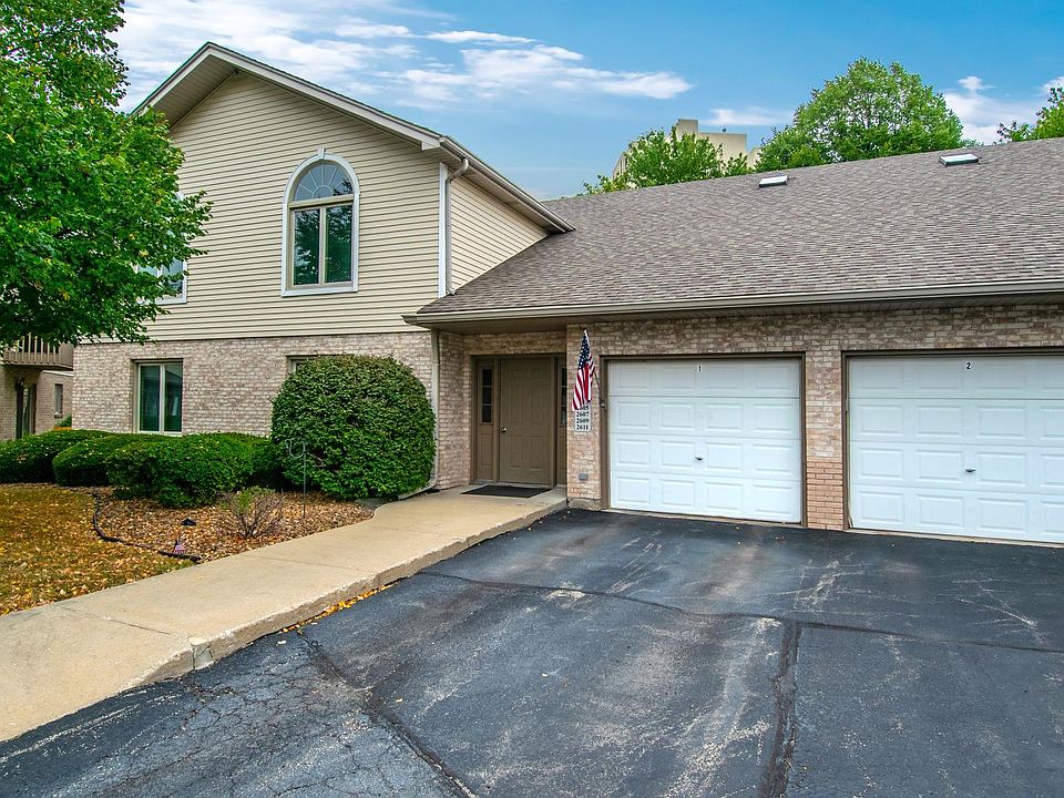 1st image of 2609 Crescenzo Dr #B