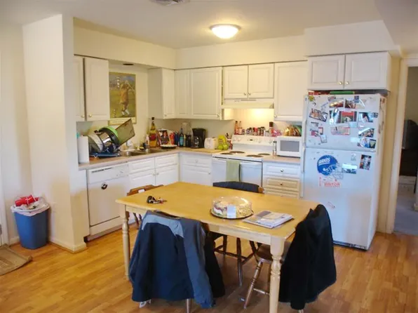 11 Kent Ct APT 3, Somerville, MA 02143