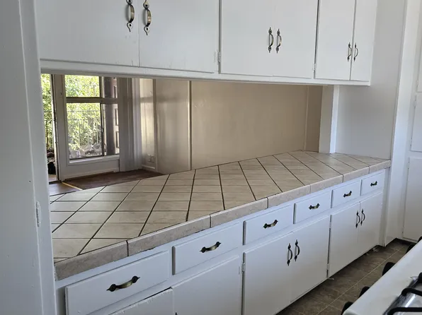 6803 Long Beach Blvd, Long Beach, CA