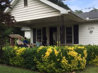 5671 Burrus Rd, Austell, GA 30106