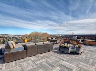 415 Raye St, Seattle, WA 98109