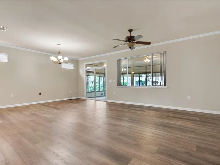 409 Rio Grande Loop — Photo 16