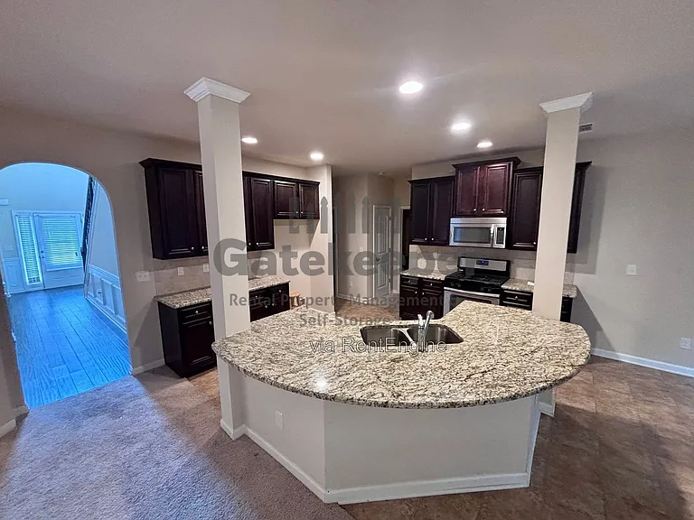 4743 Chickadee Ln — Photo 7