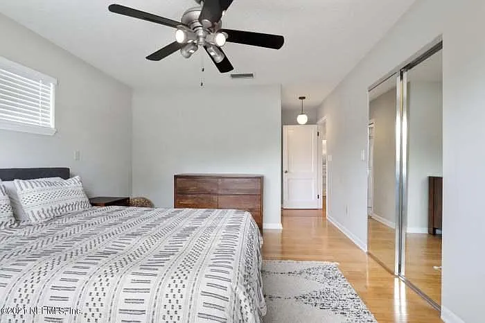 4226 Woodmere St — Photo 11