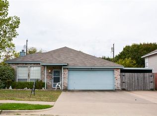 10 States Ave, Midlothian, TX 76065