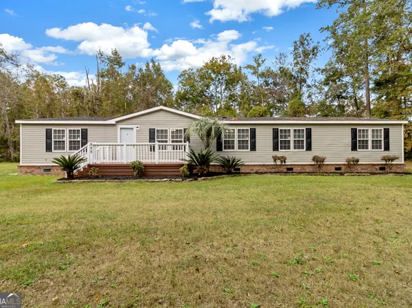 256 Deer Trail Ln, Midway, GA 31320