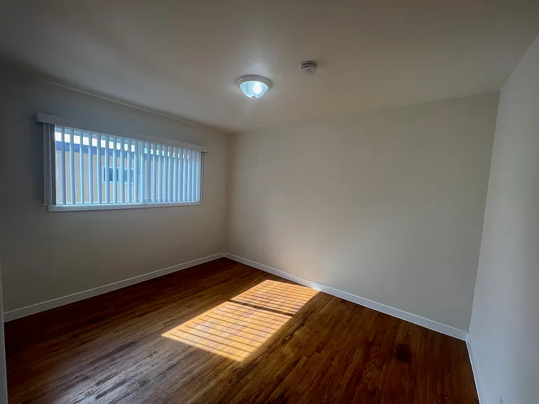 224 S Lyon St #7 — Photo 10
